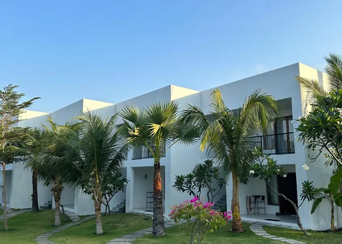 Курортный комплекс Palm Springs Bali Dive 4*