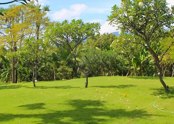 Palm Springs Bali Dive 4* トゥランベン